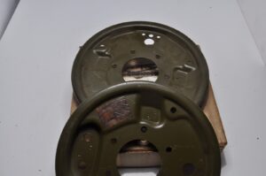 Ford-GPW-G503-Brake-Shoe-backing-plate-NOS-IN-SET-of-2-RARE-Jeep-WW2-204086845780