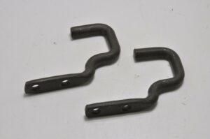 M38A1-Bracket-retaining-Rear-seat-PAIR-NOS-G758-WO681161-201734827920-2