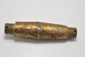 Ward-LaFrance-G116-Heavy-wrecker-Short-torque-rod-pin-201894809030