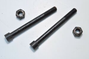 Diamond-T-Front-spring-center-bolt-PAIR-DT6140-201878892751-2