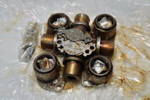 Diamond-T-G509-Chevrolet-G122-U-joint-kit-1500-serie-Autocar-u7144T-202075371351-2