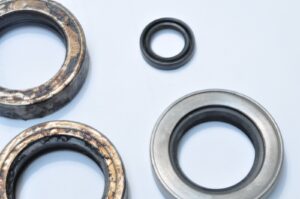 Diamond-T-G509-968-969-972-T76-Transfer-Case-OIL-SEAL-KIT-203625440913-3