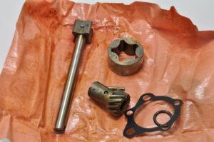 Jeep-Willys-MB-M38A1-Oil-pump-repair-kit-GEAR-TYPE-Ford-GPW-Jeep-WW2-201701302664-2