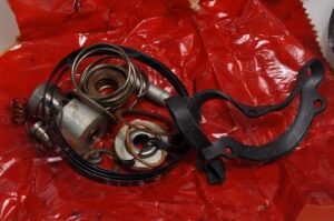 Half-track-WhiteInter-G102-G147-Repair-kit-Hydrovac-NOS-WW2-G102-53-03356-203444111725-3
