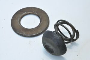 Jeep-Bantam-Willys-MBT-14-Ton-Body-Drain-Valve-ring-G529-201667835115