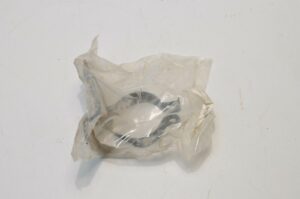 Jeep-Willys-M38A1-oil-sender-unit-bracket-NOS-806832-202365531845-2