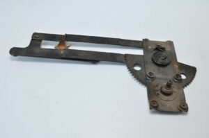 GMC-CCKW-Chevrolet-G506-15T-Door-Window-Regulator-RH-passenger-side-GM594280-203011915849